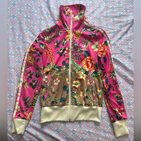 Women’s Adidas Jacket - Picture 2 of 3